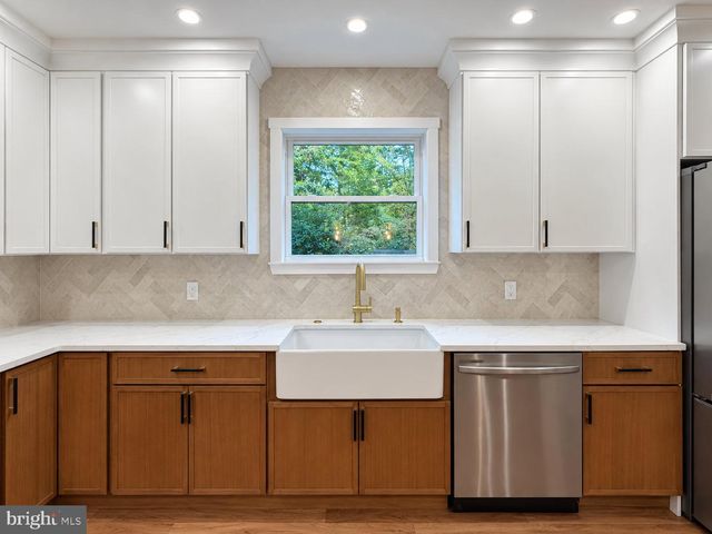 7 CUBLER CT, Westville, NJ 08093