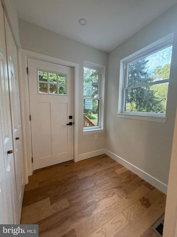 7 CUBLER CT, Westville, NJ 08093