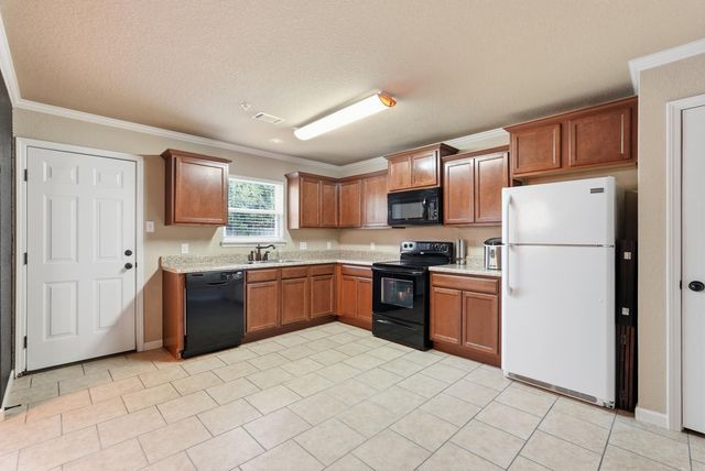 1175 Verbena Dr, Conway, AR 72032