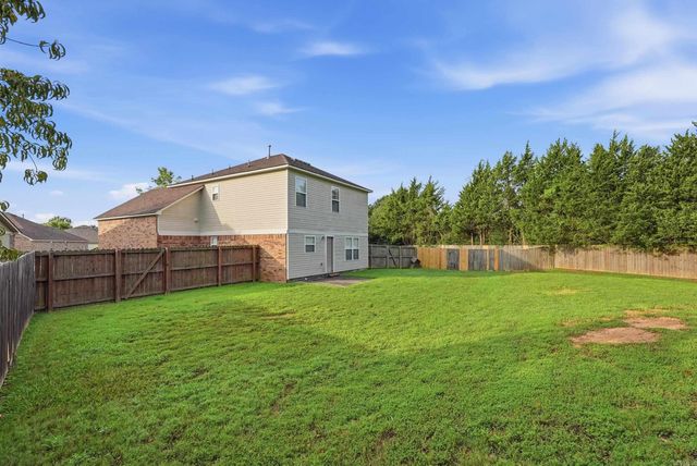 1175 Verbena Dr, Conway, AR 72032