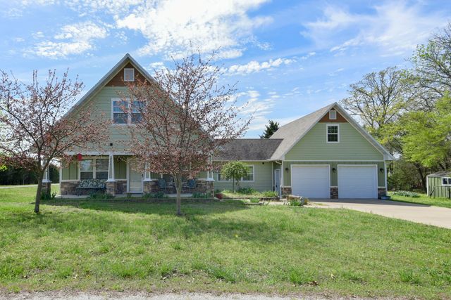 22419 Trout Street, Golden, MO 65658