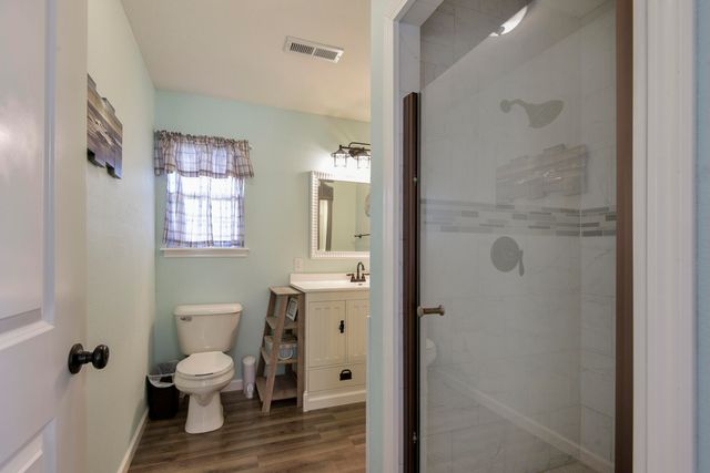 22419 Trout Street, Golden, MO 65658