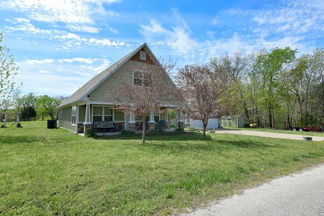 22419 Trout Street, Golden, MO 65658