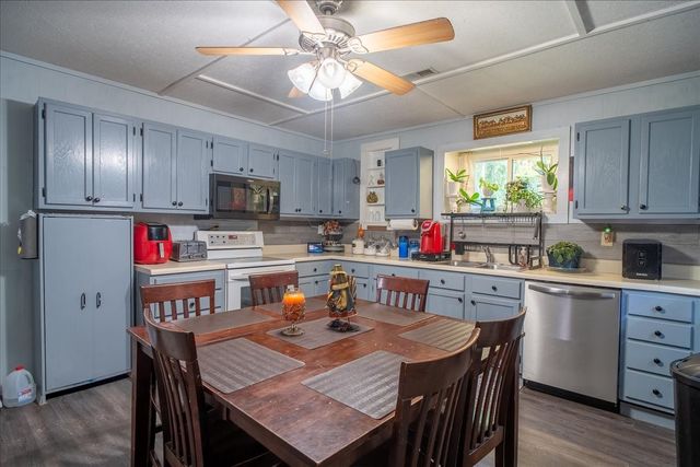 6307 Bell Branch Trl, Nunnelly, TN 37137
