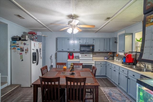 6307 Bell Branch Trl, Nunnelly, TN 37137