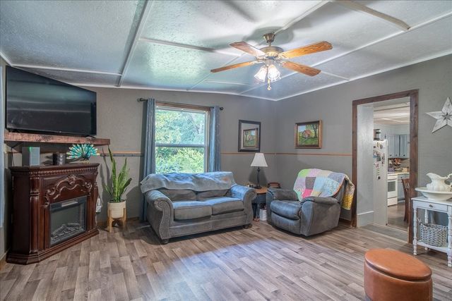 6307 Bell Branch Trl, Nunnelly, TN 37137