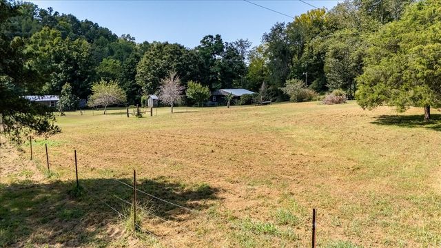 6307 Bell Branch Trl, Nunnelly, TN 37137