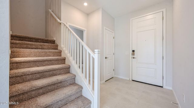 22881 W MONONA Lane, Surprise, AZ 85387