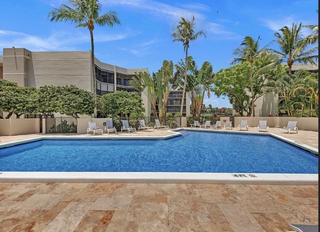 5800 Camino Del Sol Apt 103, Boca Raton, FL 33433