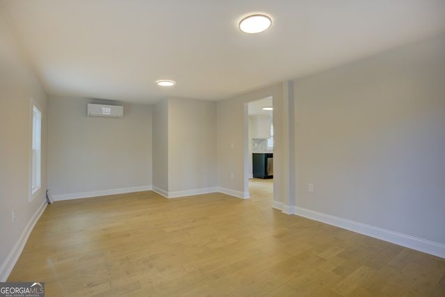 144 Flat Rock, Oxford, GA 30054