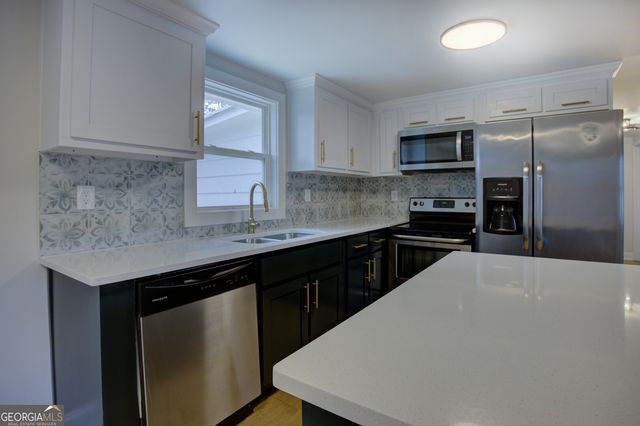 144 Flat Rock, Oxford, GA 30054