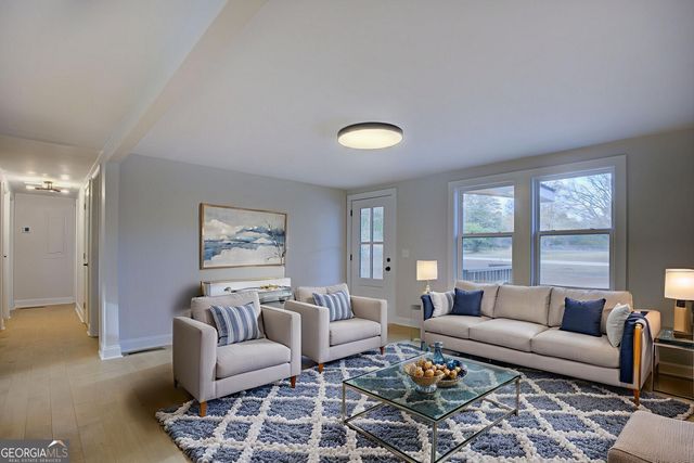 144 Flat Rock, Oxford, GA 30054