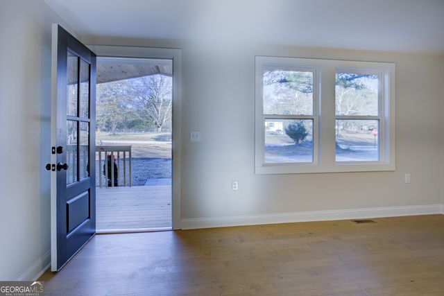 144 Flat Rock, Oxford, GA 30054