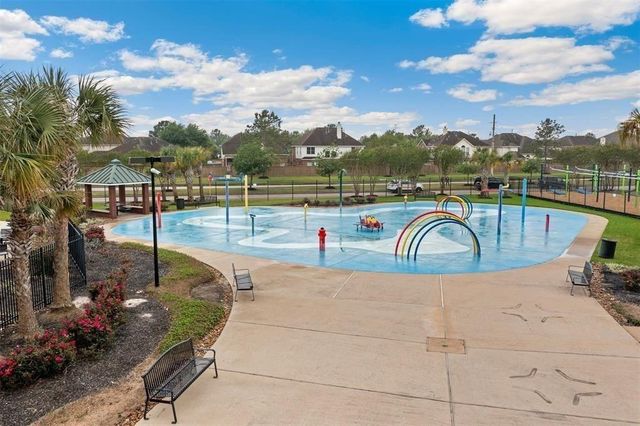 17438 Prospect Meadows Drive, Houston, TX 77095