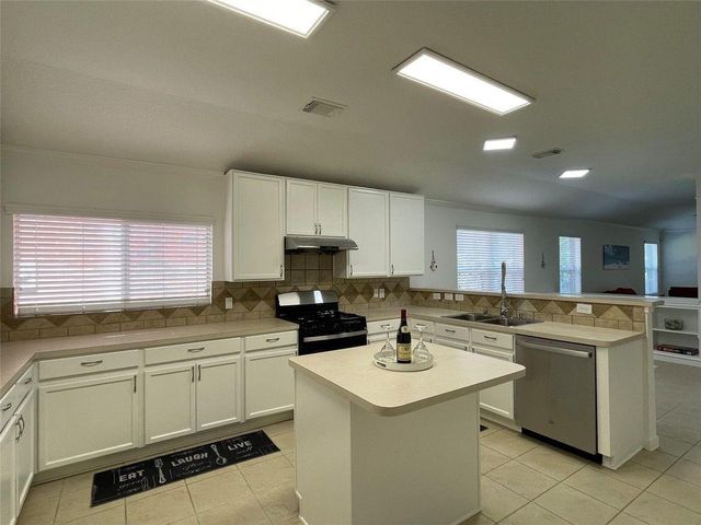 17438 Prospect Meadows Drive, Houston, TX 77095