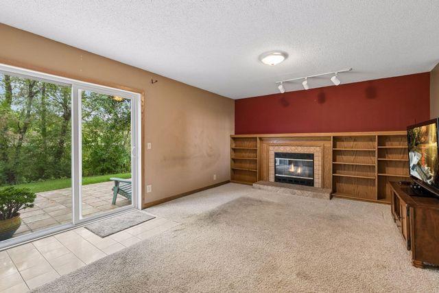 4482 Oak Pond Road, Eagan, MN 55123