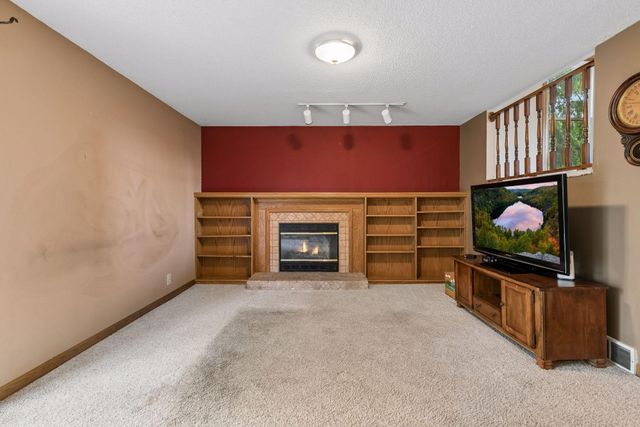 4482 Oak Pond Road, Eagan, MN 55123
