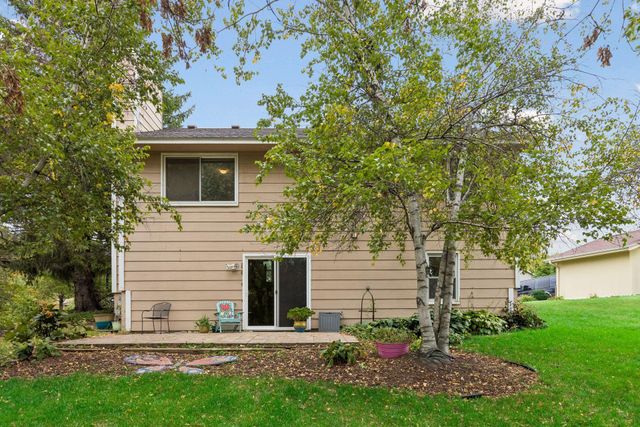 4482 Oak Pond Road, Eagan, MN 55123