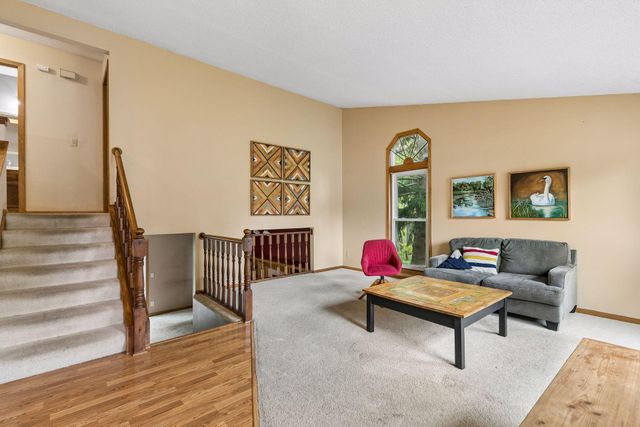 4482 Oak Pond Road, Eagan, MN 55123