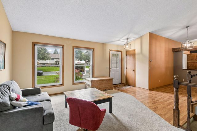 4482 Oak Pond Road, Eagan, MN 55123
