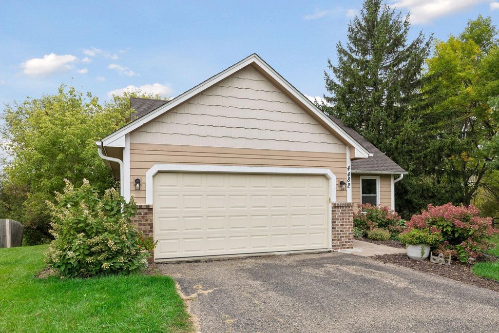 4482 Oak Pond Road, Eagan, MN 55123 — photo 3