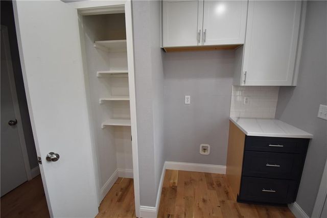 113 Overhill Drive, Paola, KS 66071