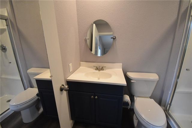 113 Overhill Drive, Paola, KS 66071