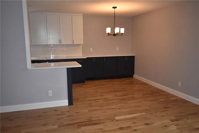 113 Overhill Drive, Paola, KS 66071