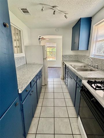 1205 Olander ST, Austin, TX 78702