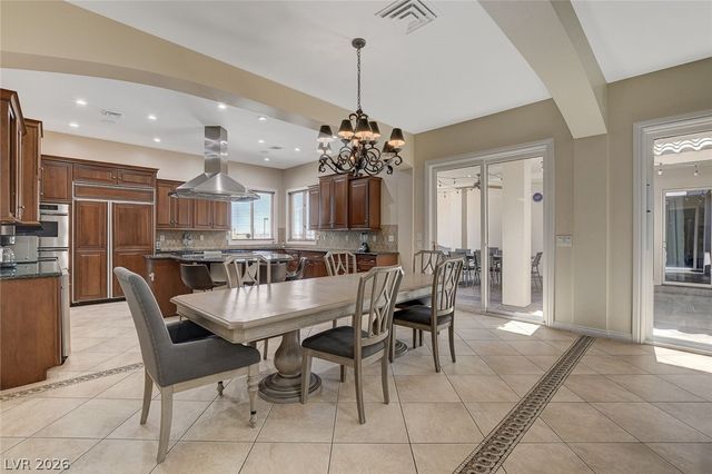 6180 El Camino Road, Las Vegas, NV 89118