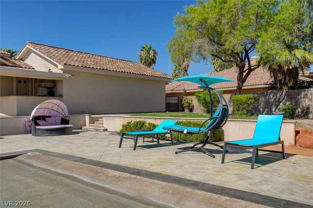 6180 El Camino Road, Las Vegas, NV 89118