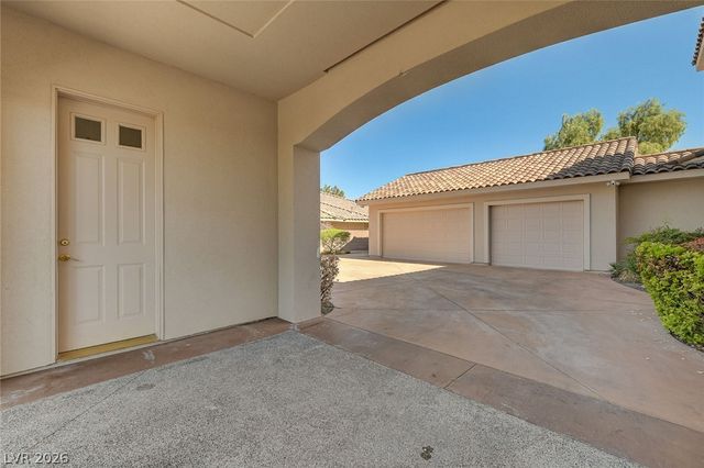 6180 El Camino Road, Las Vegas, NV 89118