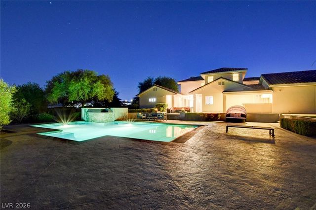 6180 El Camino Road, Las Vegas, NV 89118