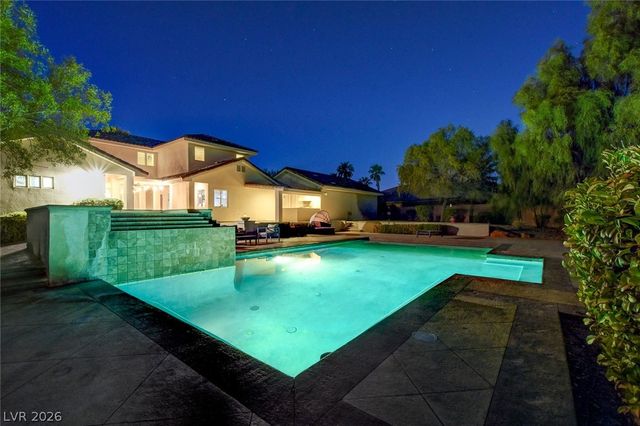 6180 El Camino Road, Las Vegas, NV 89118