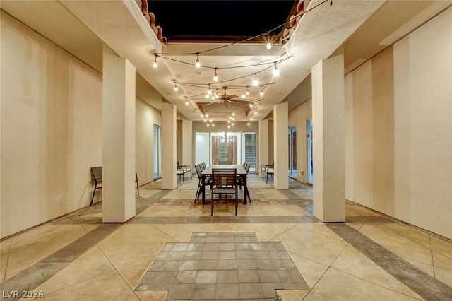 6180 El Camino Road, Las Vegas, NV 89118