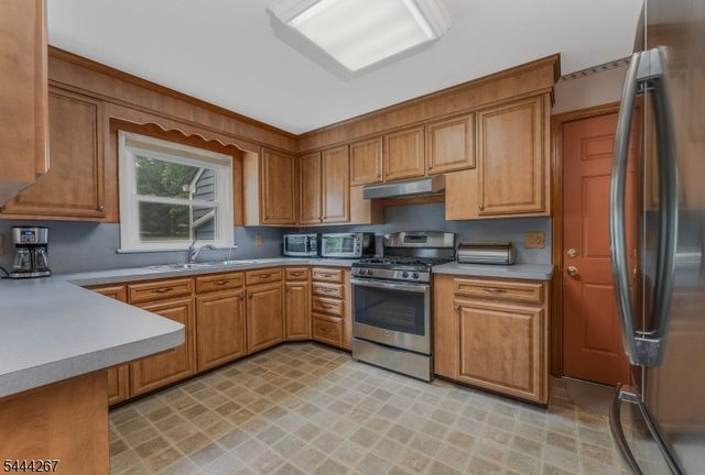 1 West Rd, Flemington Boro, NJ 08822