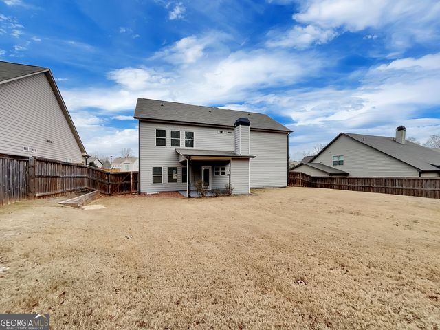 218 Morris Creek Drive, Hoschton, GA 30548