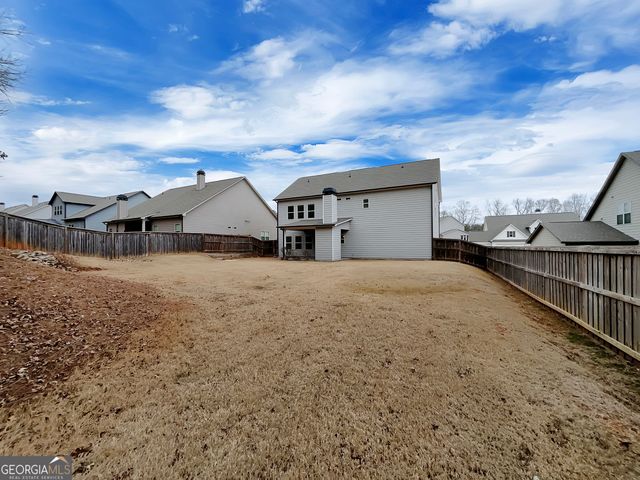 218 Morris Creek Drive, Hoschton, GA 30548