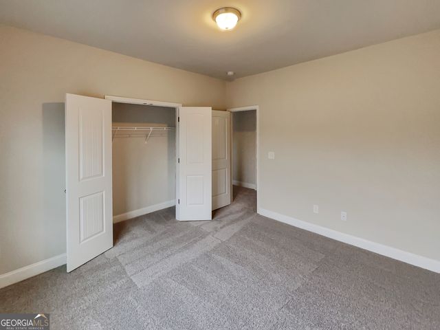 218 Morris Creek Drive, Hoschton, GA 30548