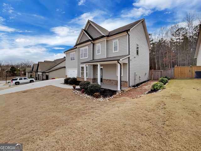 218 Morris Creek Drive, Hoschton, GA 30548