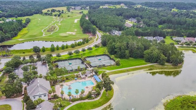 4836 MAJESTIC HILLS LOOP, Brooksville, FL 34601