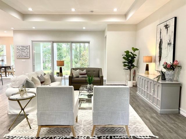 4836 MAJESTIC HILLS LOOP, Brooksville, FL 34601