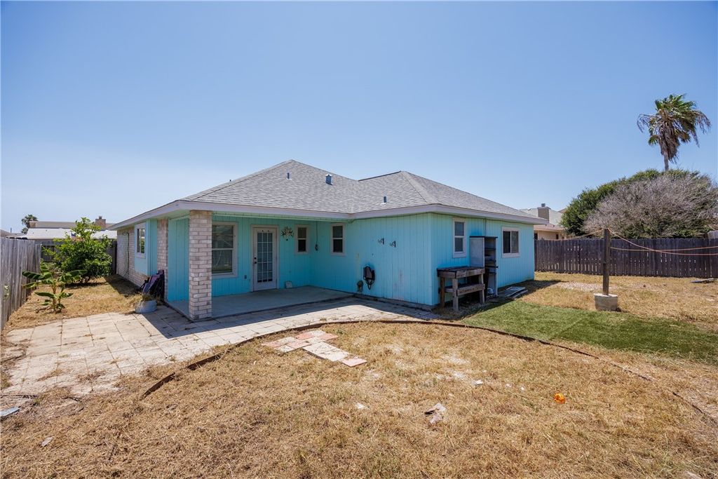 13834 Flintlock Dr, Corpus Christi, TX 78418 — photo 5