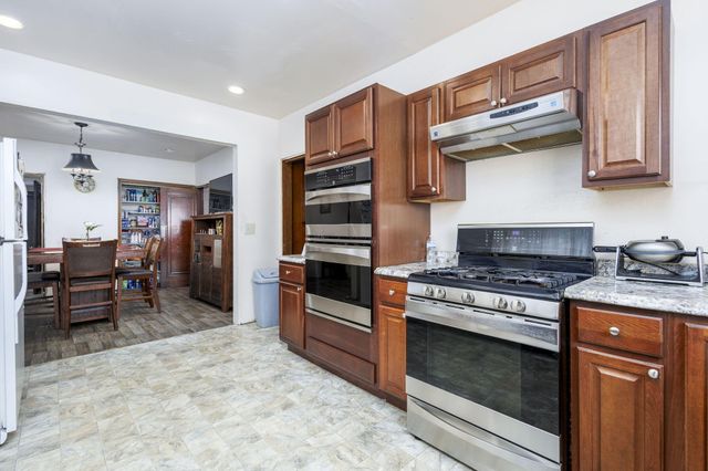 14425 Woodmont Avenue, Detroit, MI 48227