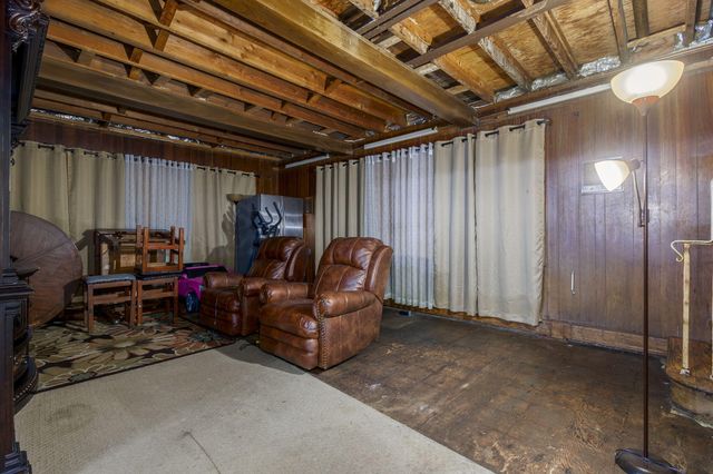 14425 Woodmont Avenue, Detroit, MI 48227
