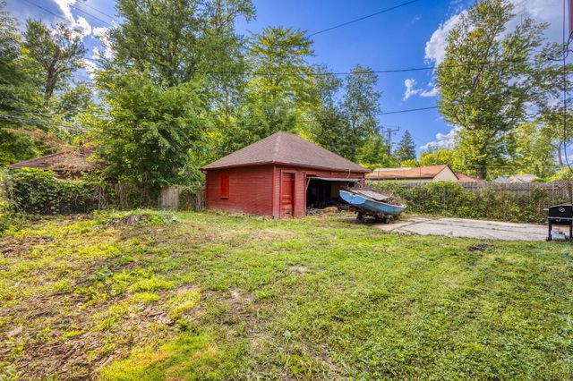 14425 Woodmont Avenue, Detroit, MI 48227