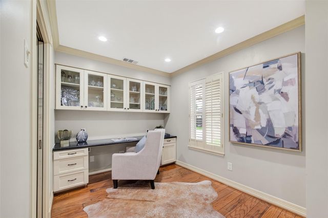 341 W Gaywood Drive, Houston, TX 77079