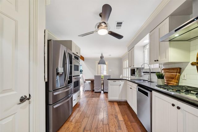 341 W Gaywood Drive, Houston, TX 77079