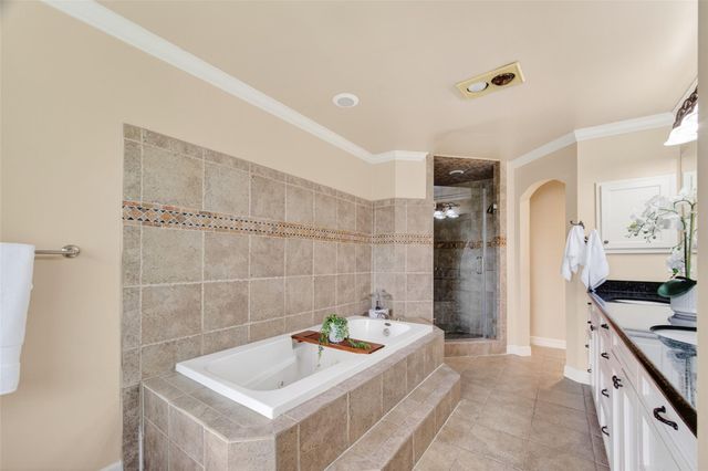 341 W Gaywood Drive, Houston, TX 77079