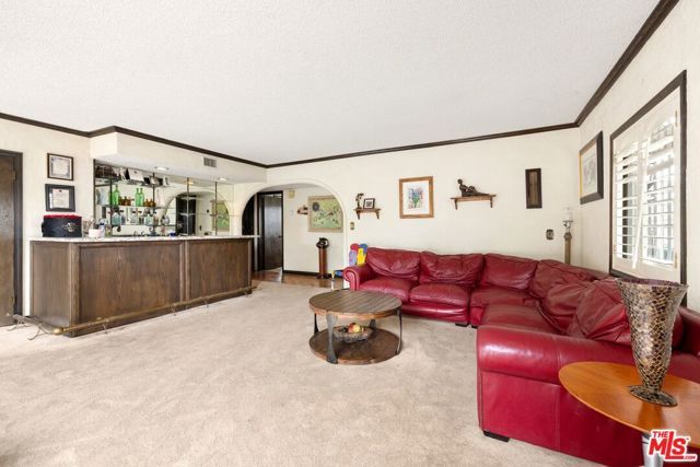 7680 E Eucalyptus Way, Anaheim, CA 92808